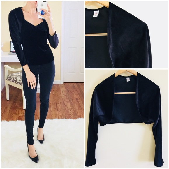 Sweaters - Little Black Velvet Long Sleeve Cardigan | M